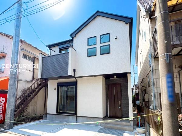 鶴見区新築戸建駅歩2分パントリー