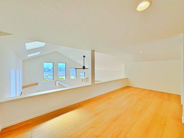 【K号棟】藤沢市新築戸建2台駐車可LDK18帖以上