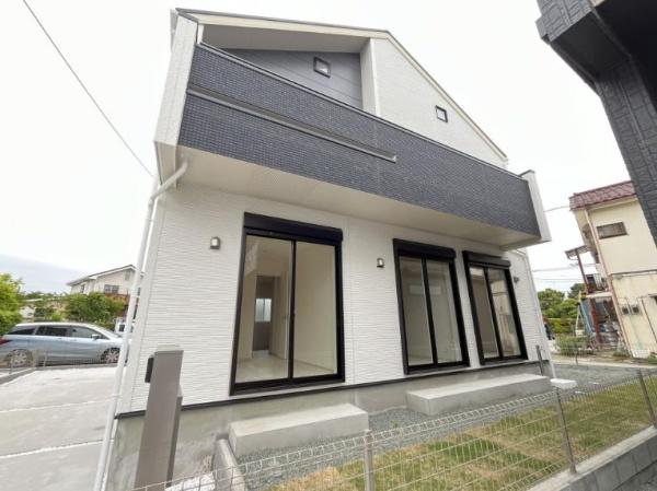 【2号棟】戸塚区新築戸建2台駐車可南面道路接道