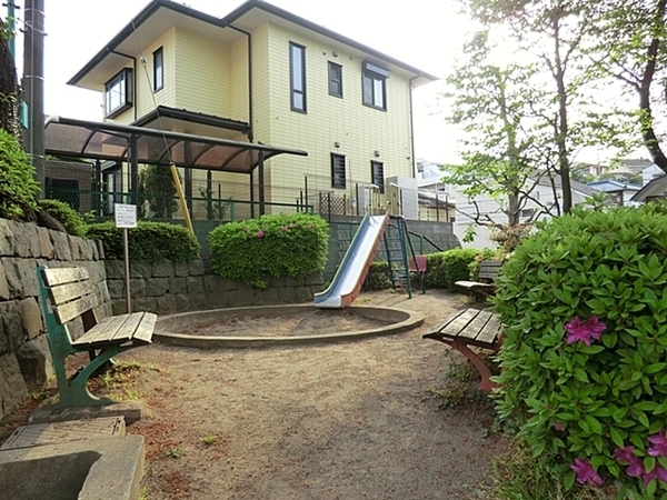 町田市玉川学園３丁目の中古一戸建て(玉川学園1丁目児童公園)