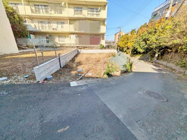 【2号棟】保土ケ谷区新築戸建WICビルトイン車庫