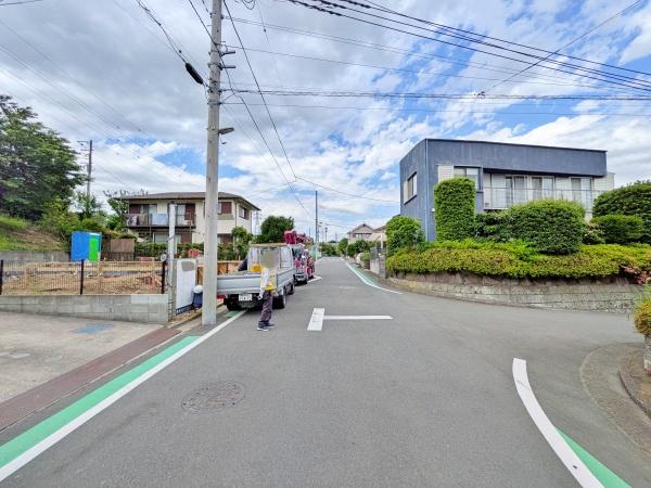 栄区新築戸建4台駐車可LDK20帖以上パントリー