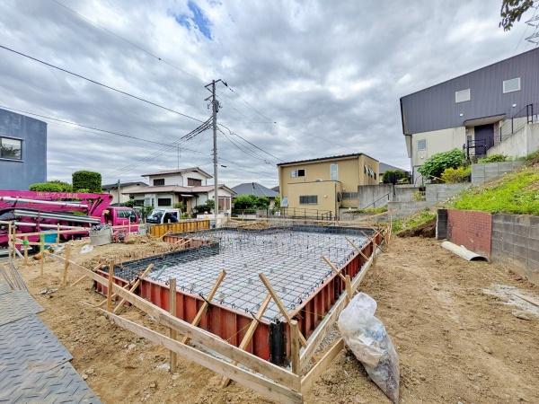 栄区新築戸建4台駐車可LDK20帖以上パントリー