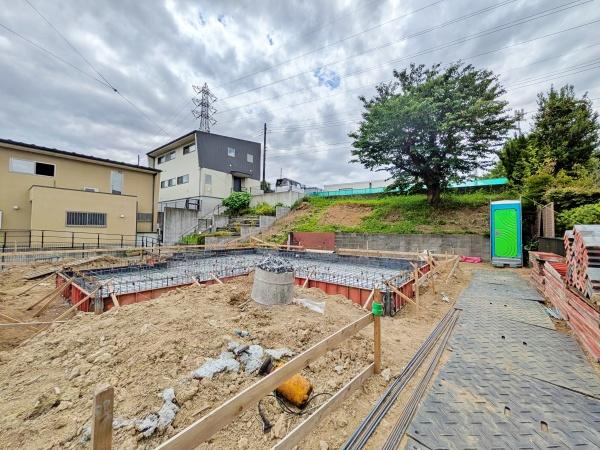 栄区新築戸建4台駐車可LDK20帖以上パントリー