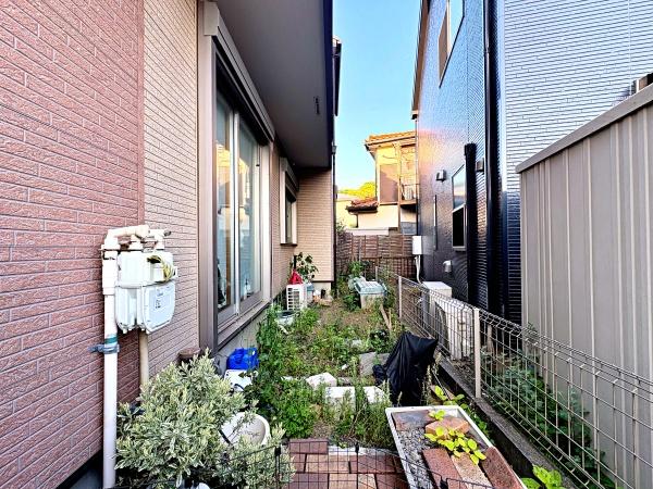 座間市南栗原２丁目の中古一戸建て