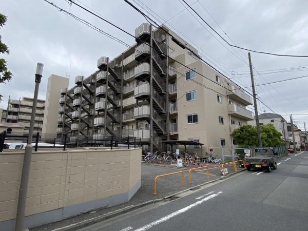 川崎ロイヤルマンション【角部屋】