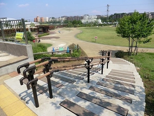 【1号棟】川崎市新築戸建納戸WIC(カッパーク鷺沼・鷺沼ふれあい広場)