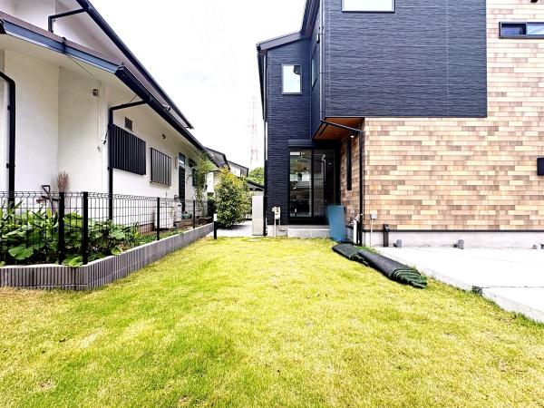町田市新築戸建LDK25帖超床暖房カースペース2台