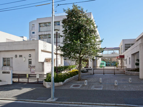 和田町キャッスル美研(横浜市立仏向小学校)