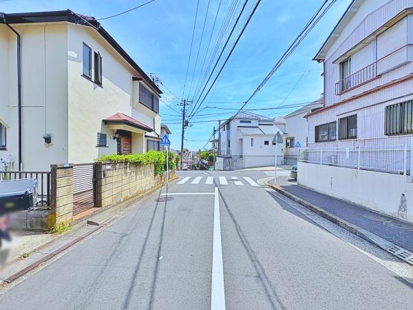 南区新築戸建カースペース2台省エネ基準適合住宅