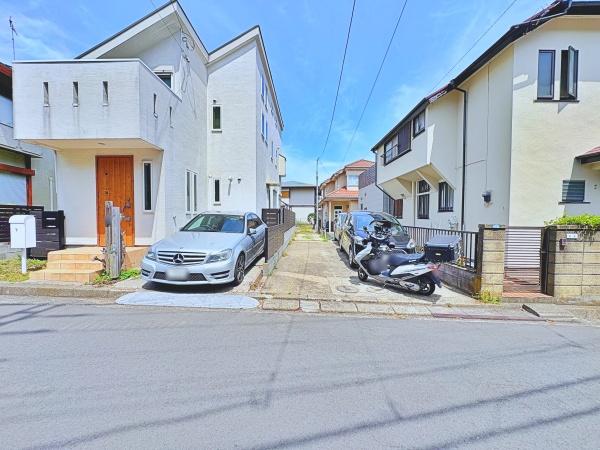 南区新築戸建カースペース2台省エネ基準適合住宅