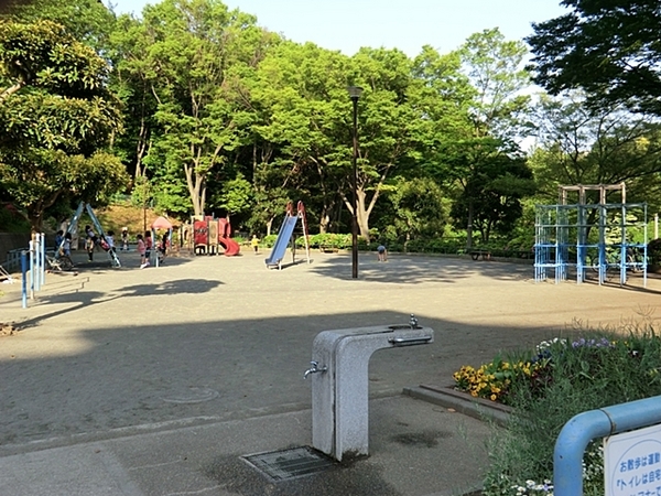 【1号棟】金沢区新築戸建2台駐車可パントリー(釜利谷赤坂公園)
