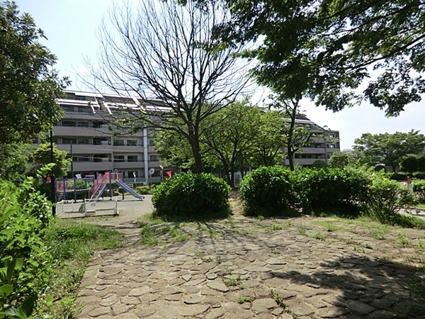 ヒルトップ横濱根岸　セントラルコート【ペット可】(丸山一丁目第二公園)