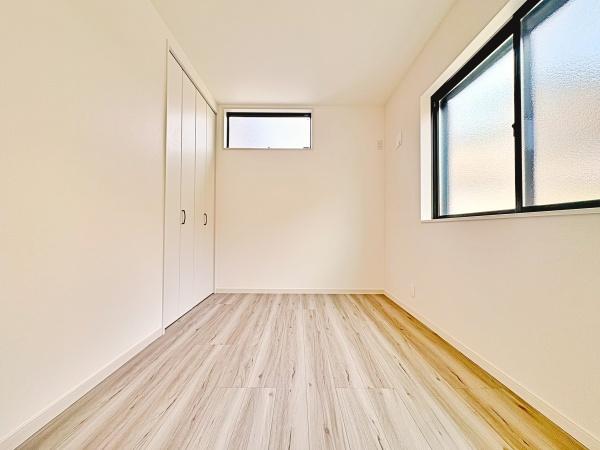 【2号棟】戸塚区新築戸建WIC南面バルコニー