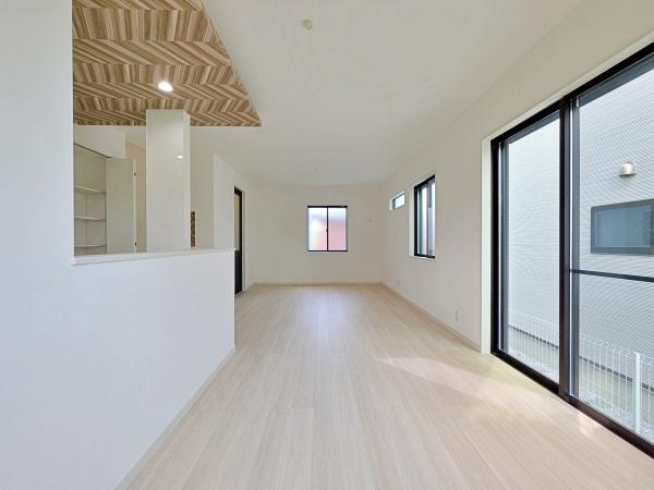 【4号棟】藤沢市新築戸建2台駐車可LDK19帖以上