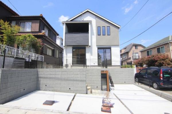 【1号棟】町田市新築戸建2台駐車可パントリー