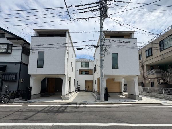 鶴見区中古戸建ビルトイン車庫駅歩7分