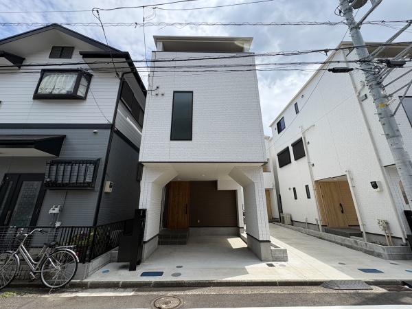 鶴見区中古戸建ビルトイン車庫駅歩7分