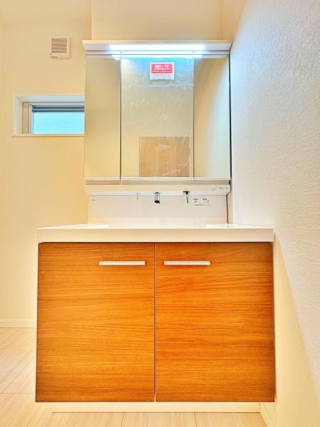 相模原市中央区新築戸建カースぺ2台WICSIC