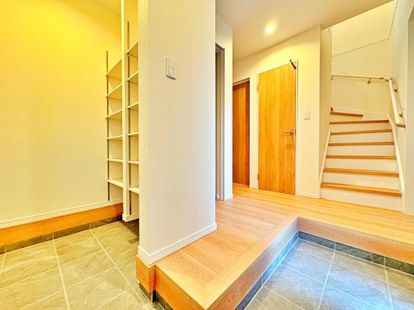 相模原市中央区新築戸建カースぺ2台WICSIC