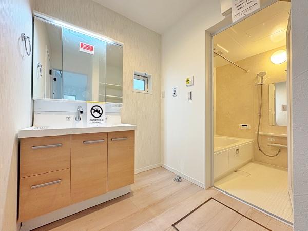 【3号棟】相模原市南区新築戸建　カースぺ2台　ルーバル