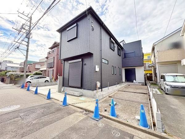 【3号棟】相模原市南区新築戸建　カースぺ2台　ルーバル