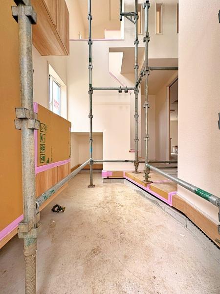【1号棟】横浜市旭区新築戸建　カースぺ2台　床暖房