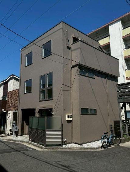鶴見区中古戸建ビルトイン車庫LDK21帖以上WIC