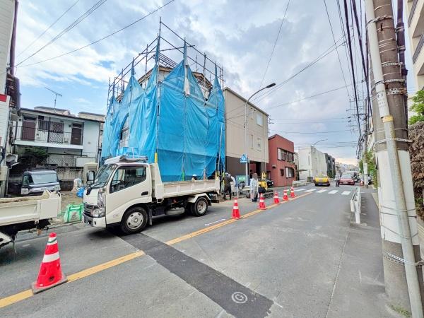 港北区新築戸建ルーフバルコニー納戸WIC