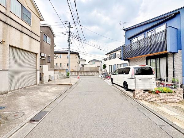 都筑区中古戸建WICオール電化カースペース2台