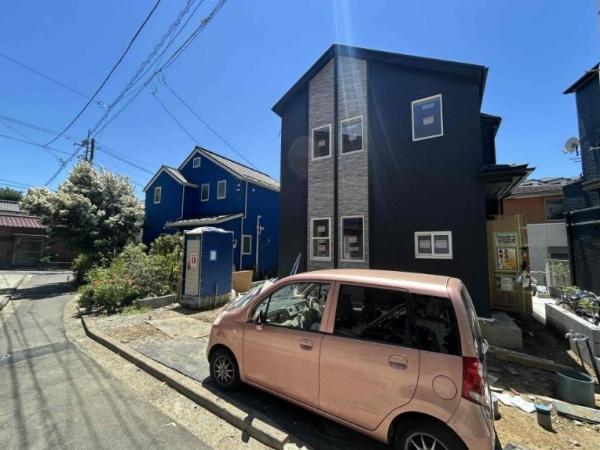 【1号棟】港北区新築戸建2台駐車可和室床暖房
