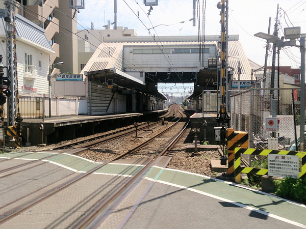 横浜市鶴見区市場西中町の中古一戸建て(京急線「鶴見市場」駅)