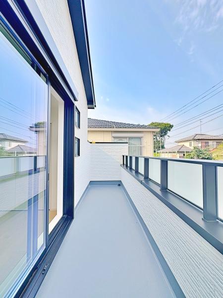 【A号棟】藤沢市新築戸建平坦車並列2台駐車可能◎