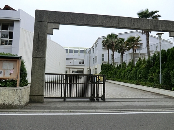 【C号棟】藤沢市新築戸建2台駐車可LDK21帖以上(藤沢市立湘洋中学校)