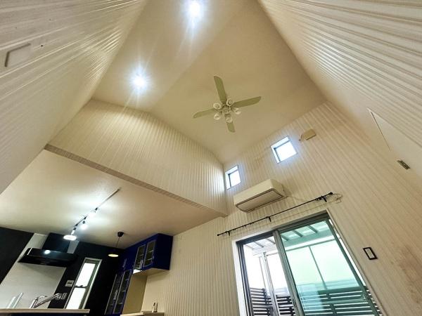 横浜市磯子区岡村７丁目の中古一戸建て