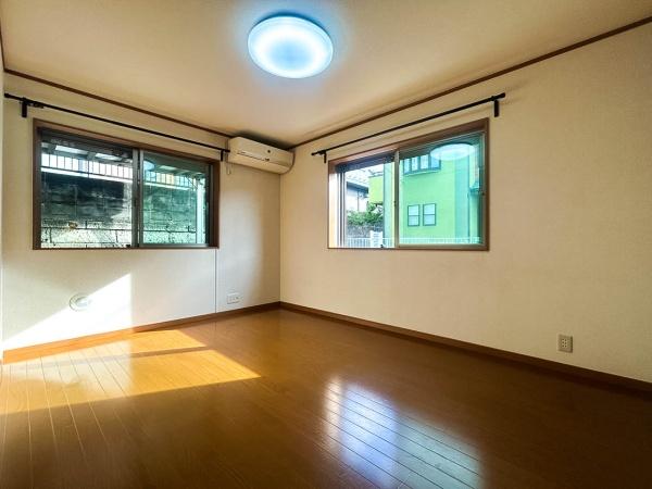 横浜市磯子区岡村７丁目の中古一戸建て