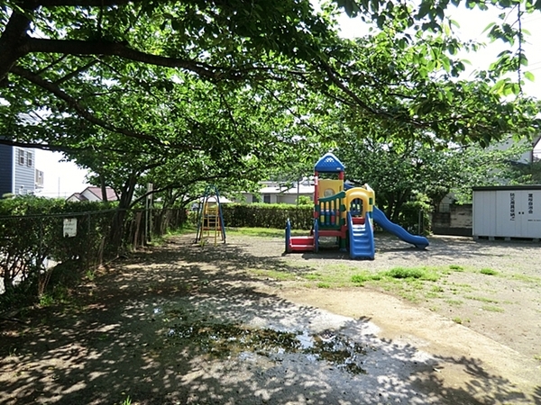 【2号棟】葉山町新築戸建ビルトイン車庫LDK20帖(葉桜公園)