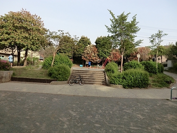 横浜市都筑区茅ケ崎南５丁目の中古一戸建て(荏田東すいせん公園)