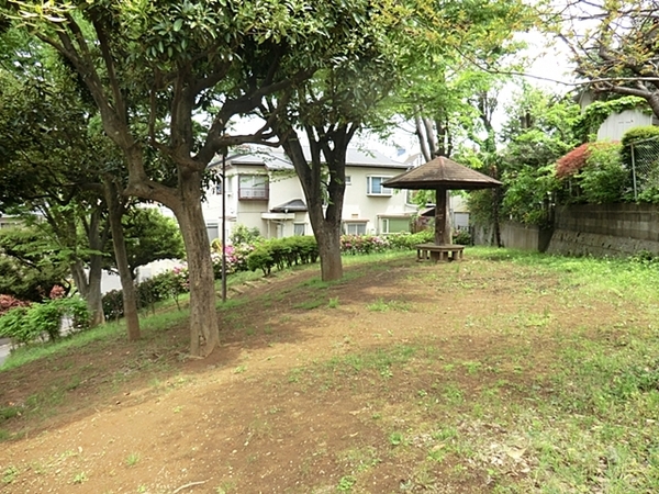 川崎市多摩区南生田４丁目の土地(長沢公園)