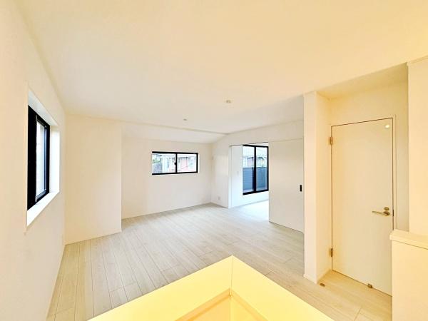 【2号棟】南区新築戸建カースペース