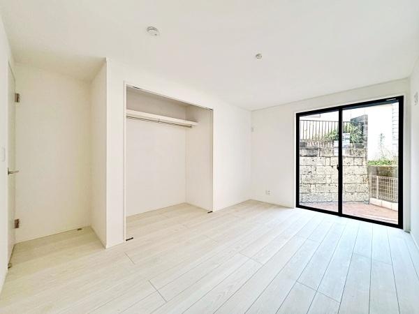 【2号棟】南区新築戸建カースペース