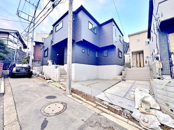 【2号棟】南区新築戸建カースペース