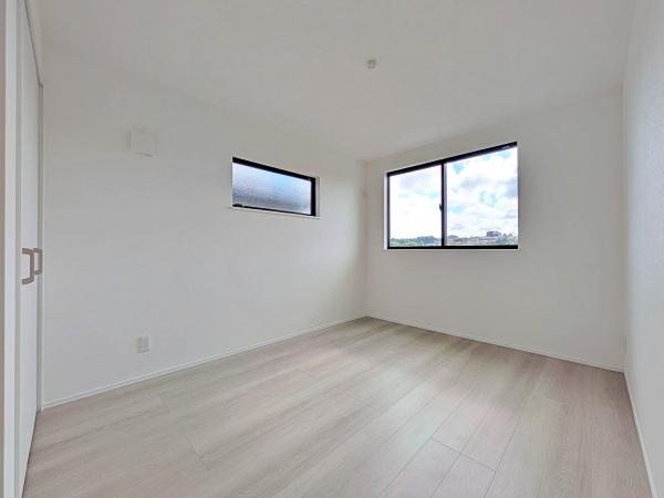 【2号棟】戸塚区新築戸建ウッドデッキパントリー