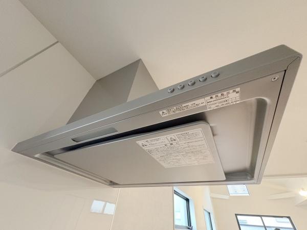 【2号棟】旭区新築戸建吹き抜けカースペース2台