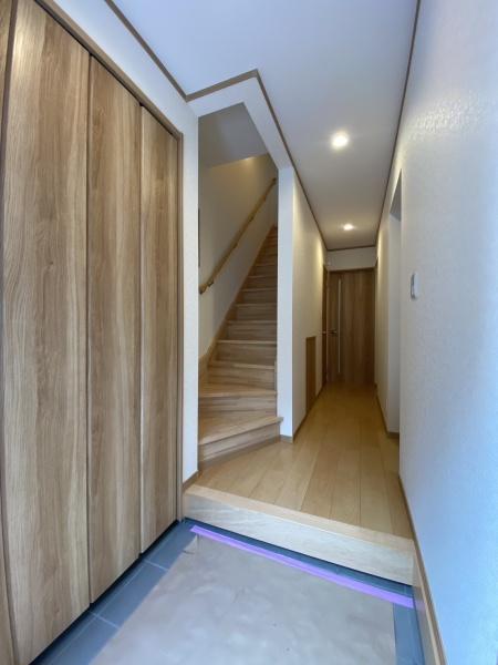 【A号棟】藤沢市新築戸建2台駐車可LDK18帖以上