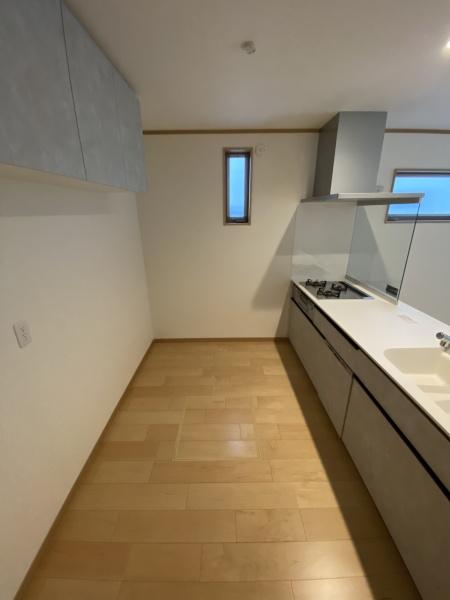 【A号棟】藤沢市新築戸建2台駐車可LDK18帖以上