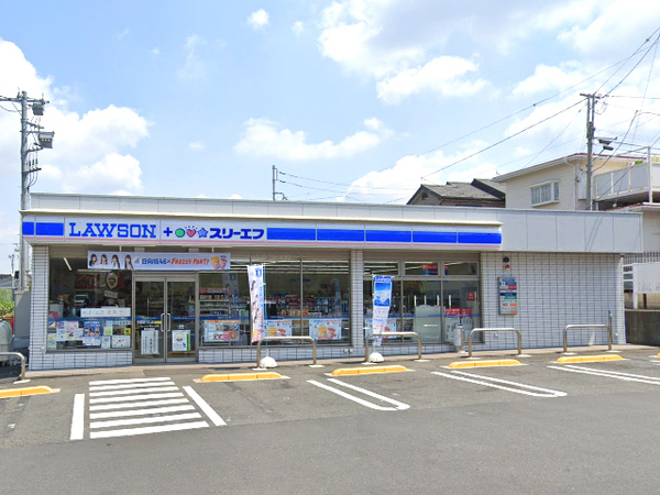 泉区新築戸建中庭付き吹抜け(ローソン・スリーエフ泉中田西店)