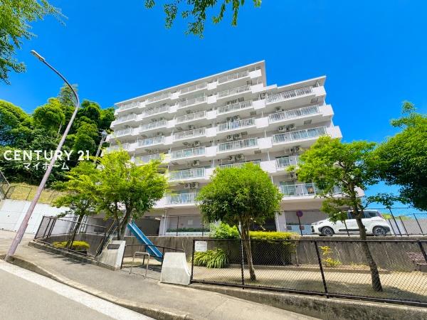 グローリア初穂鎌倉岡本【駅歩6分南面バルコニー】