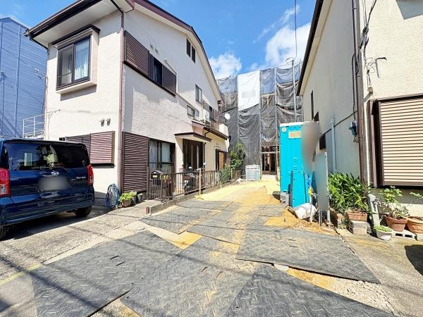 座間市新築戸建2台駐車可LDK19帖以上ファミクロ