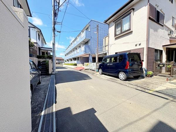 座間市新築戸建2台駐車可LDK19帖以上ファミクロ